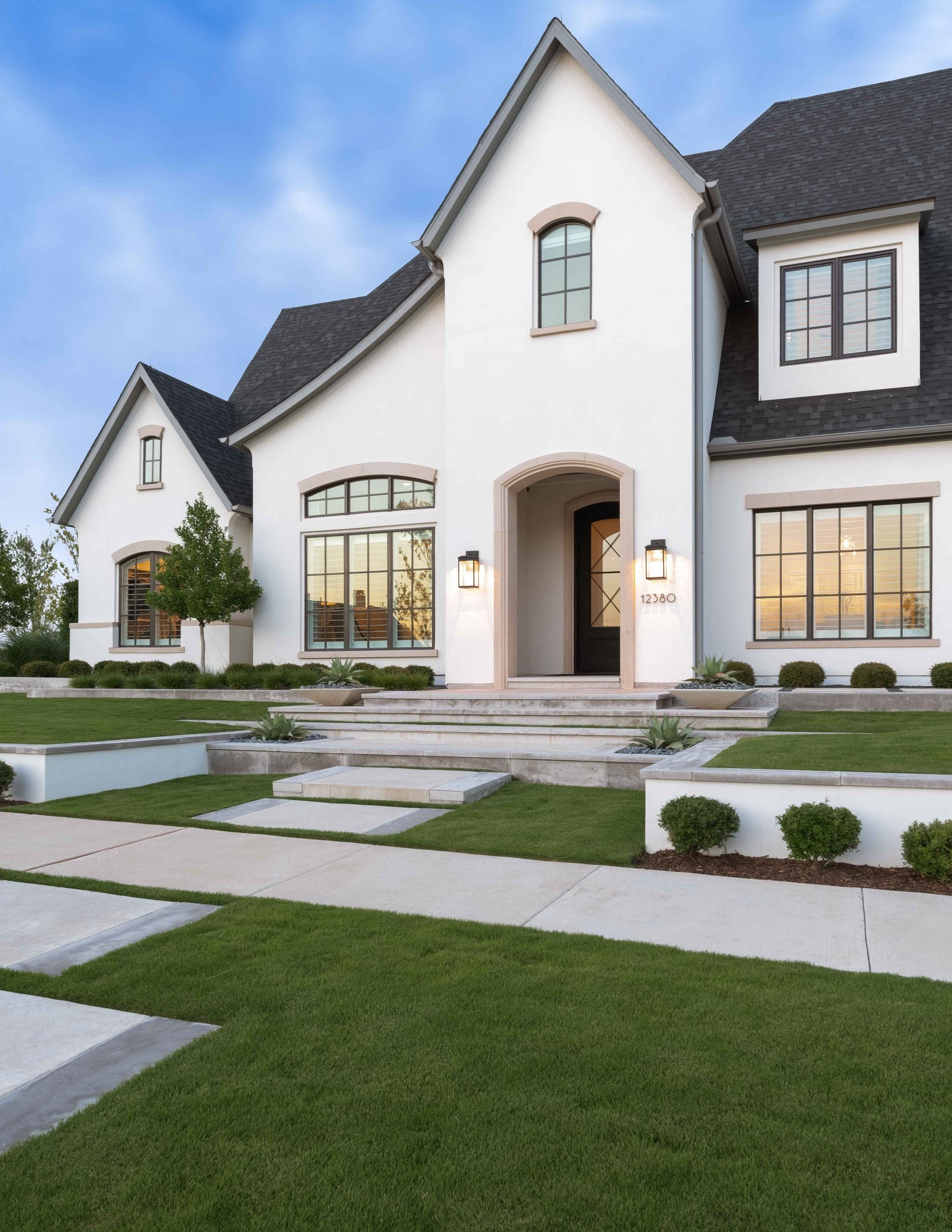 Soldier course paver border installed by Kaizenscapes in Canton Georgia