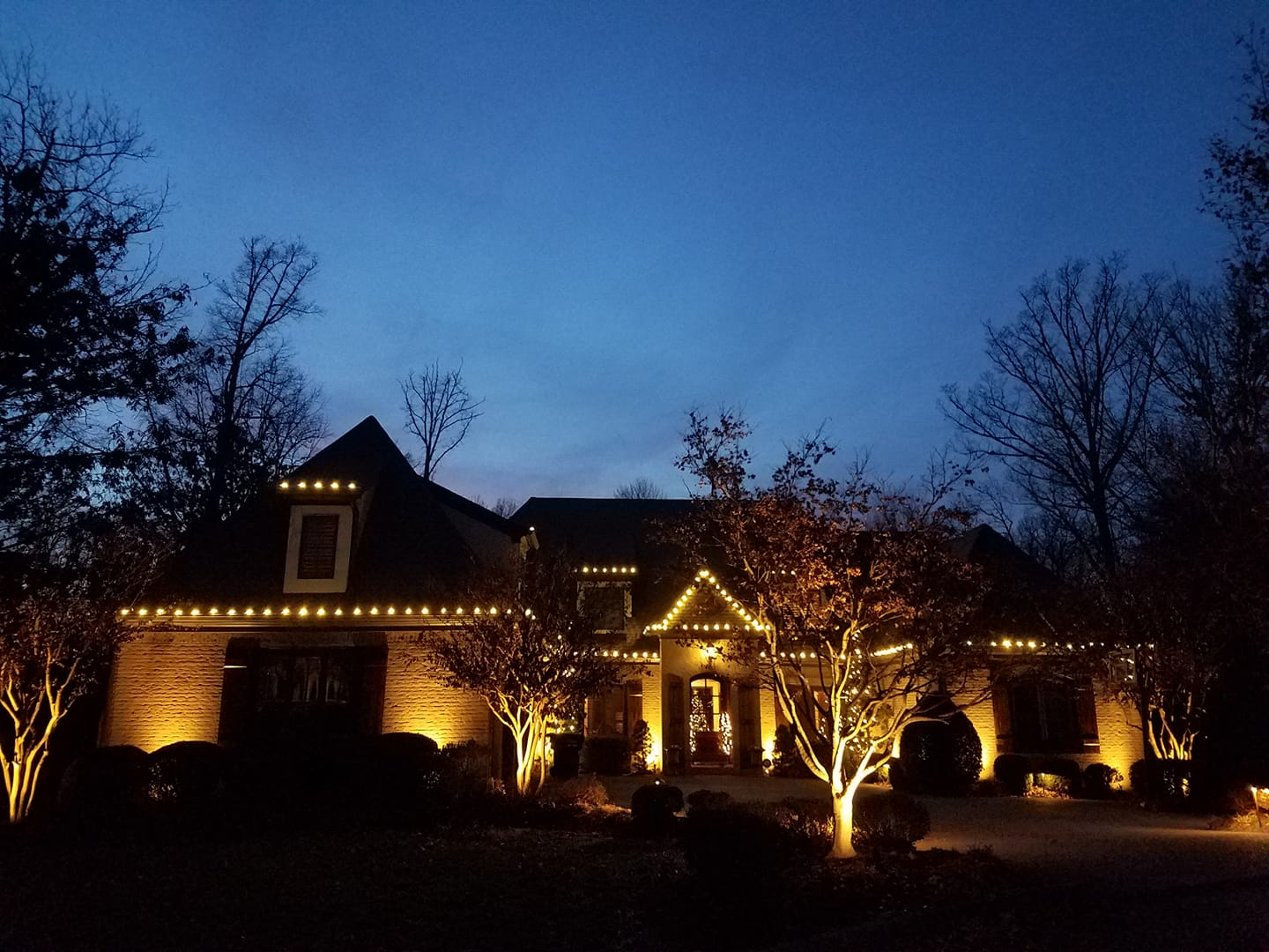 Uplighting on stone landscape features in Cherokee County Georgia