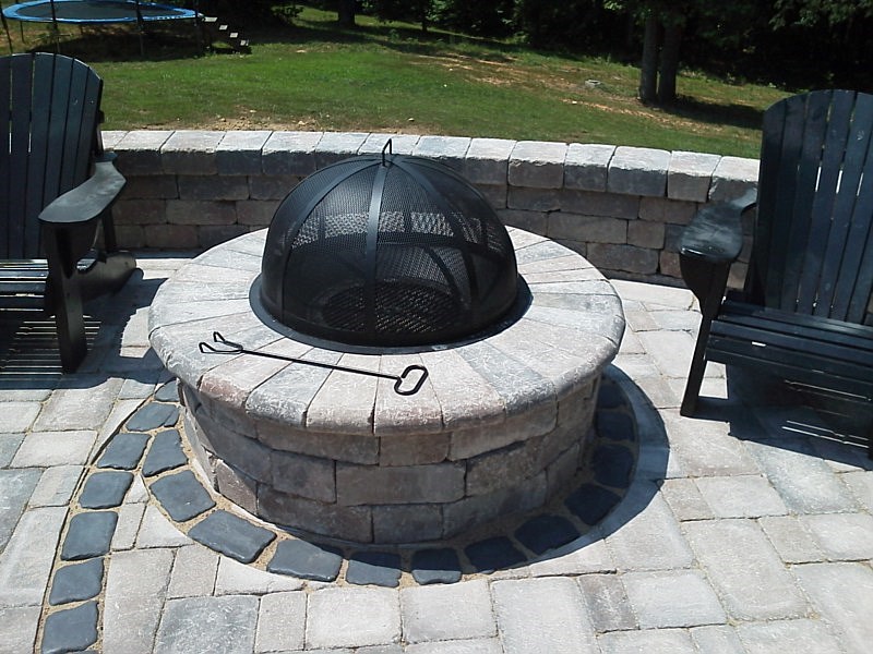 Fire Table or Fire Pit — What Woodstock, GA Homeowners Are Choosing in 2025