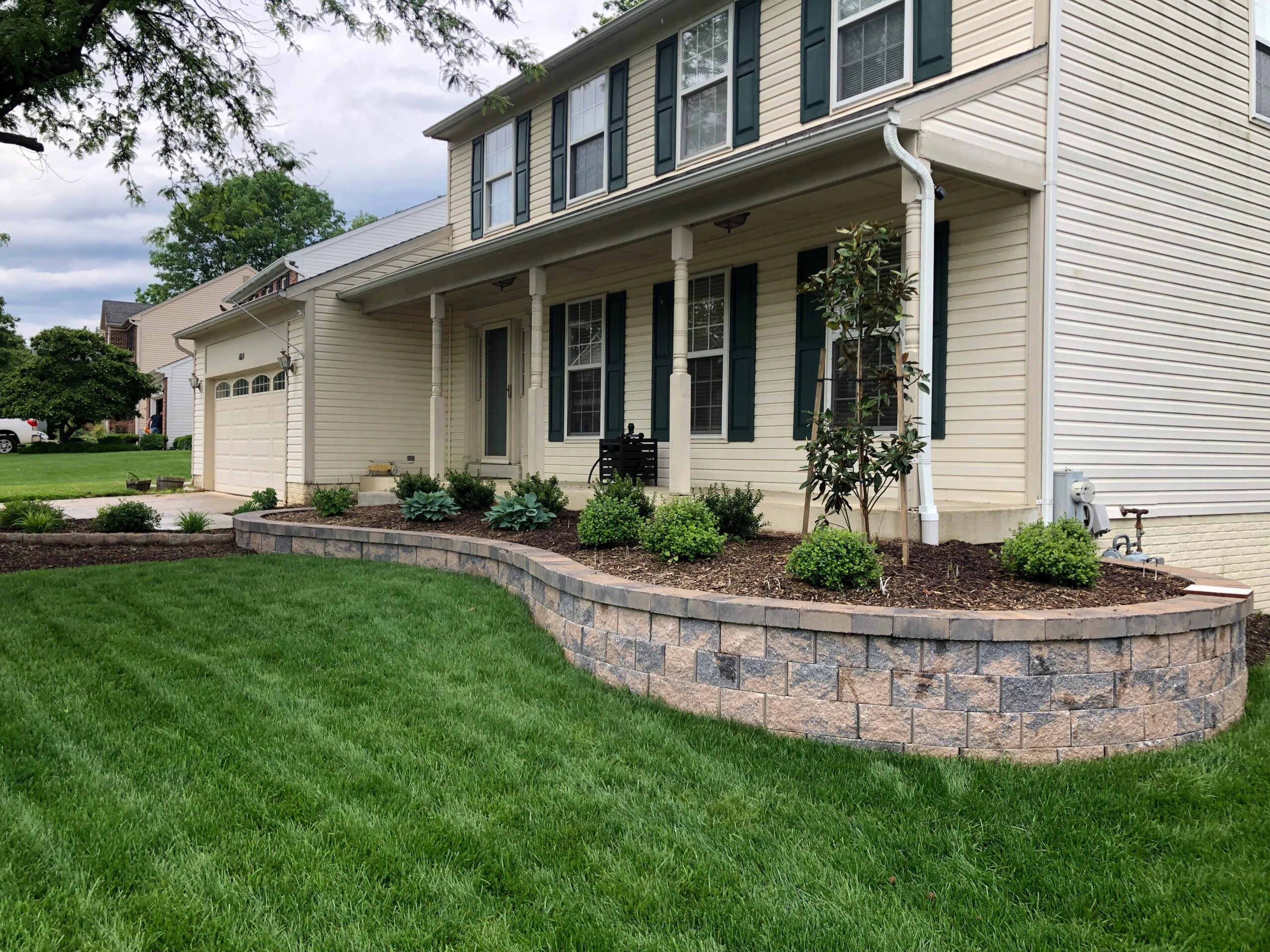 What Acworth Homeowners Should Know Before Installing a Retaining Wall on a Sloped Lot