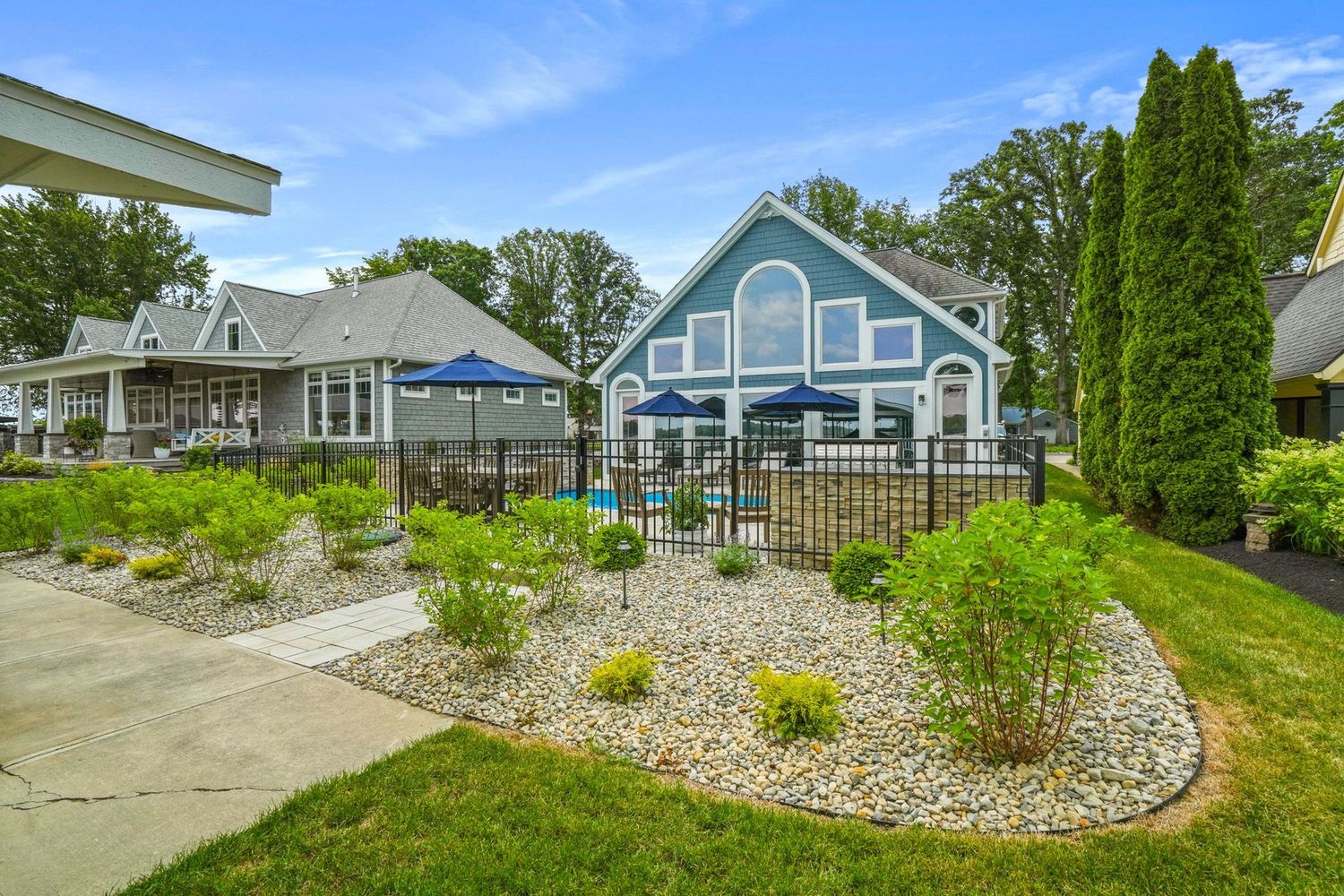Pool deck Stone Mountain GA Primetime