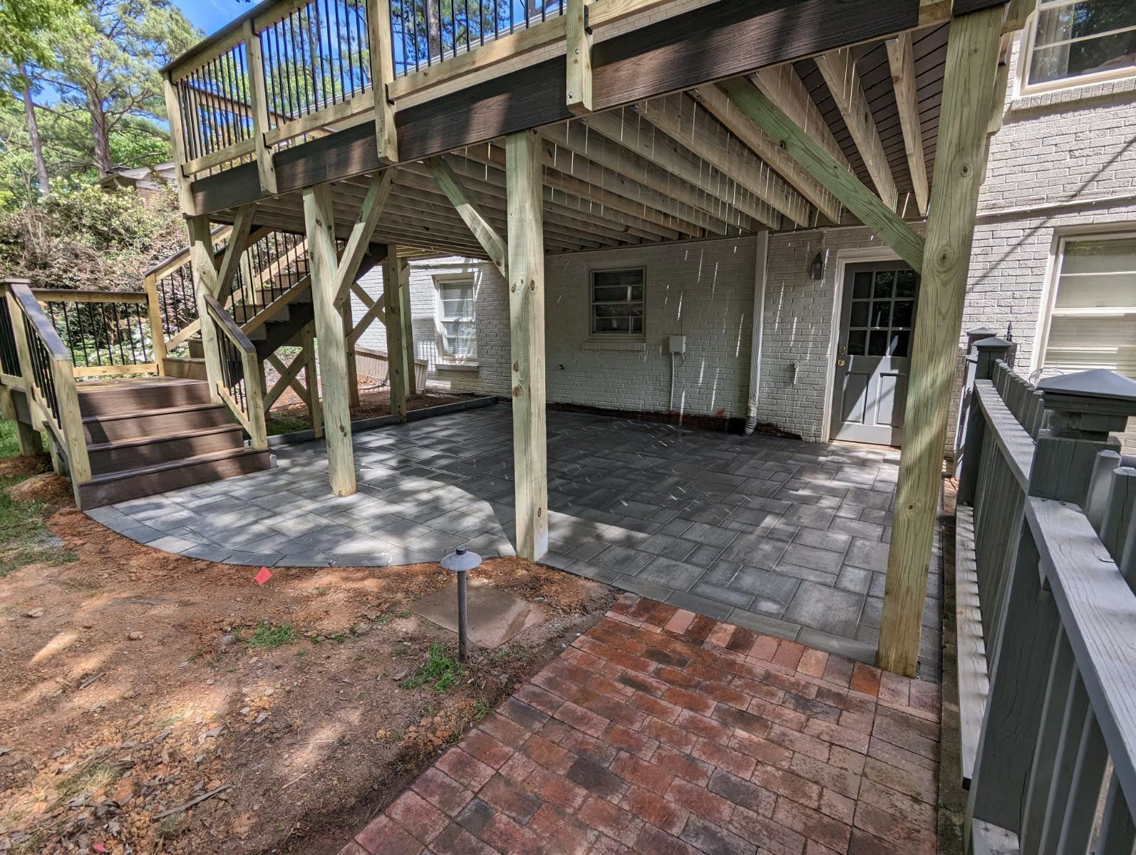 Finished outdoor living and patio in Duluth Georgia neighborhood